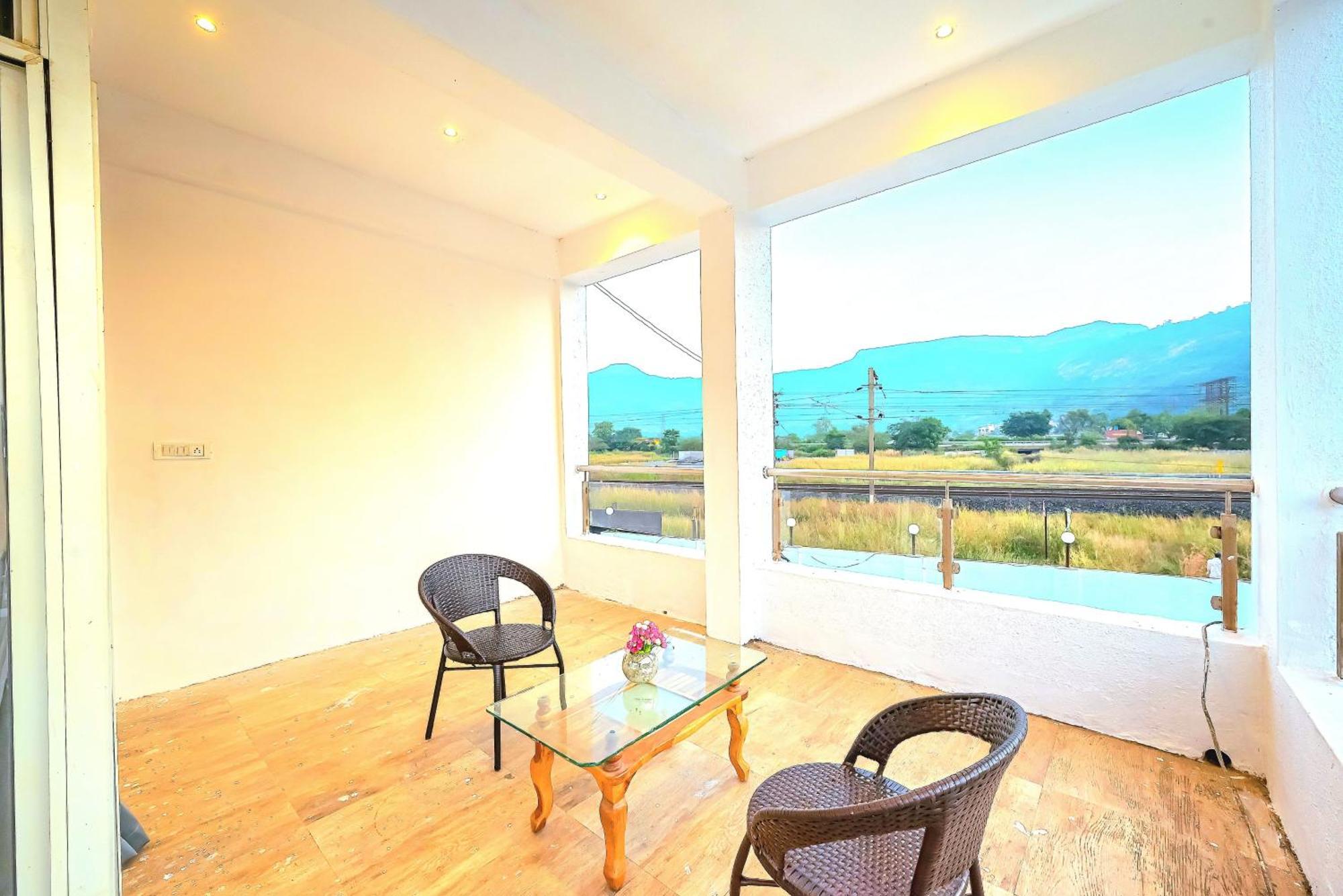 Empyrean Stay II 6Bhk Big Daddy Villa Ll Ac II Pvt Pool II Terrace View II Lux Lonavala Esterno foto