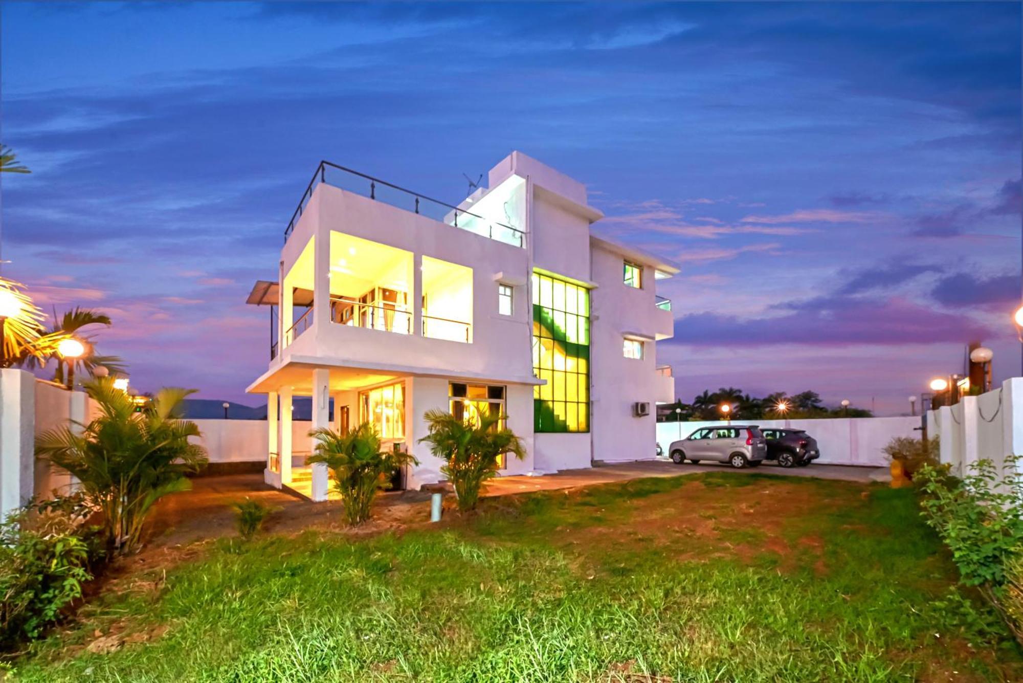 Empyrean Stay II 6Bhk Big Daddy Villa Ll Ac II Pvt Pool II Terrace View II Lux Lonavala Esterno foto